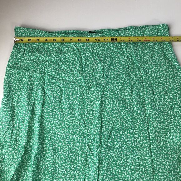 New Look Women’s Skirt Green Floral Size 14 NWT - Picture 6 of 16
